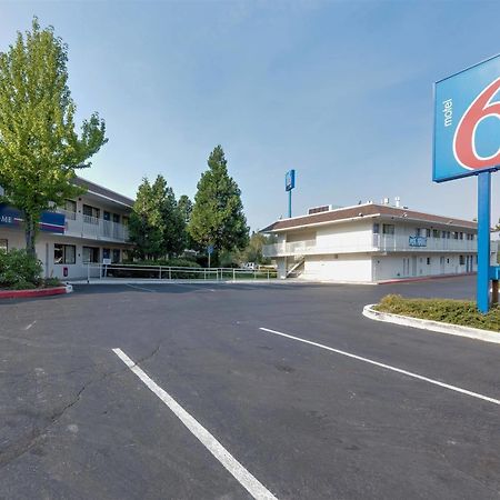 Motel 6 Weed - Mount Shasta Exteriér fotografie
